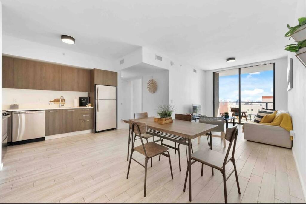 Gorgeous 2Br/2Bth In The Heart Of Miami 아파트 외부 사진