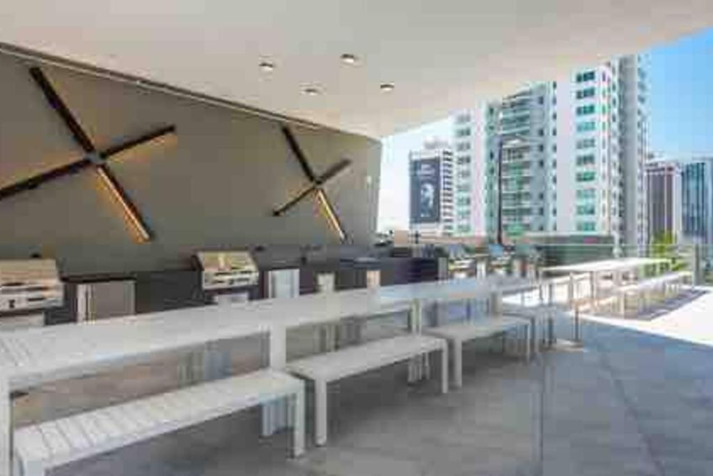 Gorgeous 2Br/2Bth In The Heart Of Miami 아파트 외부 사진