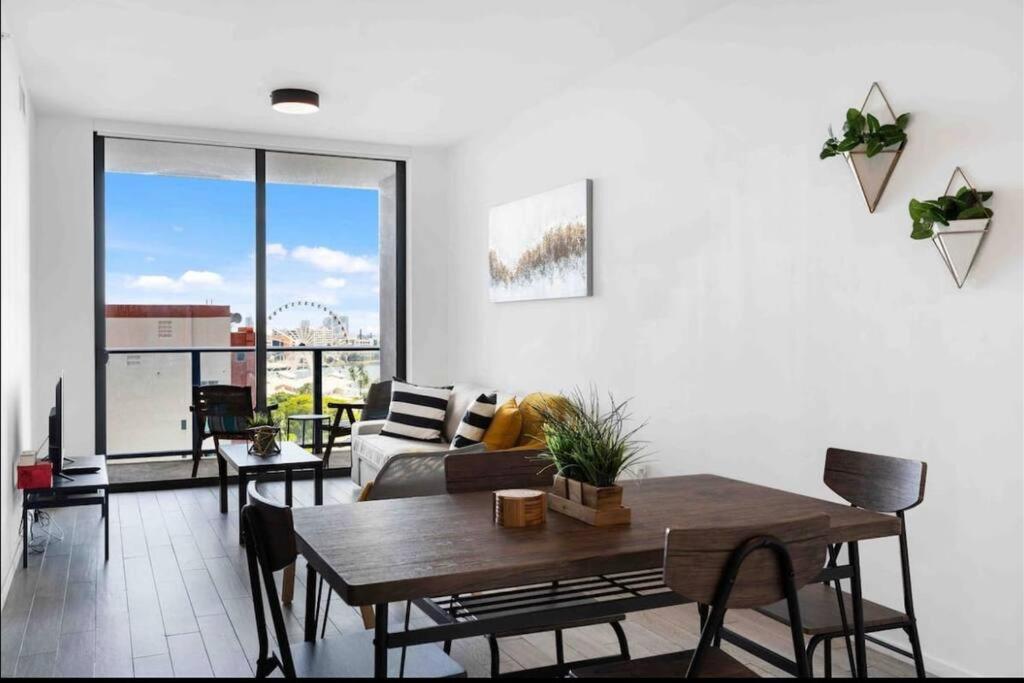 Gorgeous 2Br/2Bth In The Heart Of Miami 아파트 외부 사진
